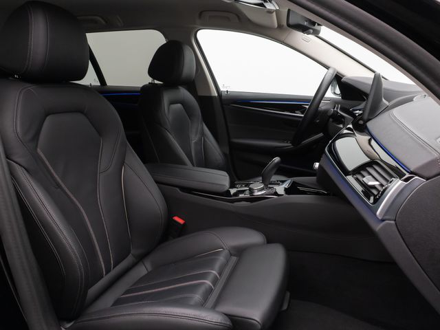 Foto Nummer 36: BMW 520d