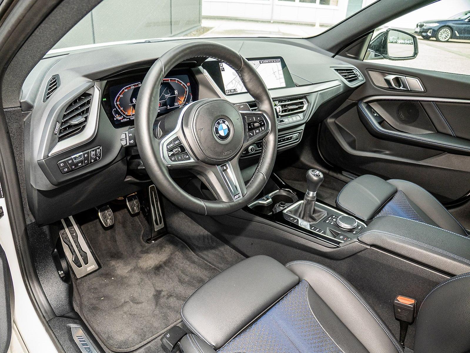 BMW 218i Gran Coupé M Sportpaket Kamera DAB DAB 1VB
