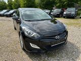 Hyundai i30 Trend 1.6 CRDi AHK* PDC* HU/AU Neu - Hyundai i30 in Kiel