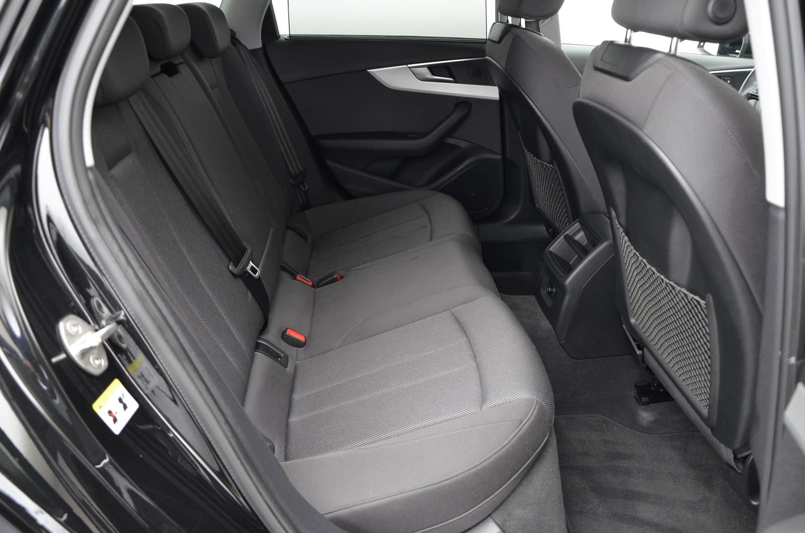 Fahrzeugabbildung Audi A4 Avant advanced 35 TDI 120kW S tronic Navi AHK