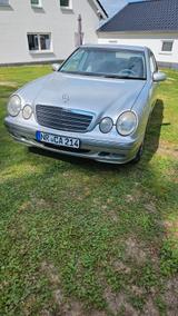Mercedes-Benz E 240 ELEGANCE Elegance - gebrauchte Mercedes-Benz E 240 aus dem Jahr 2001
