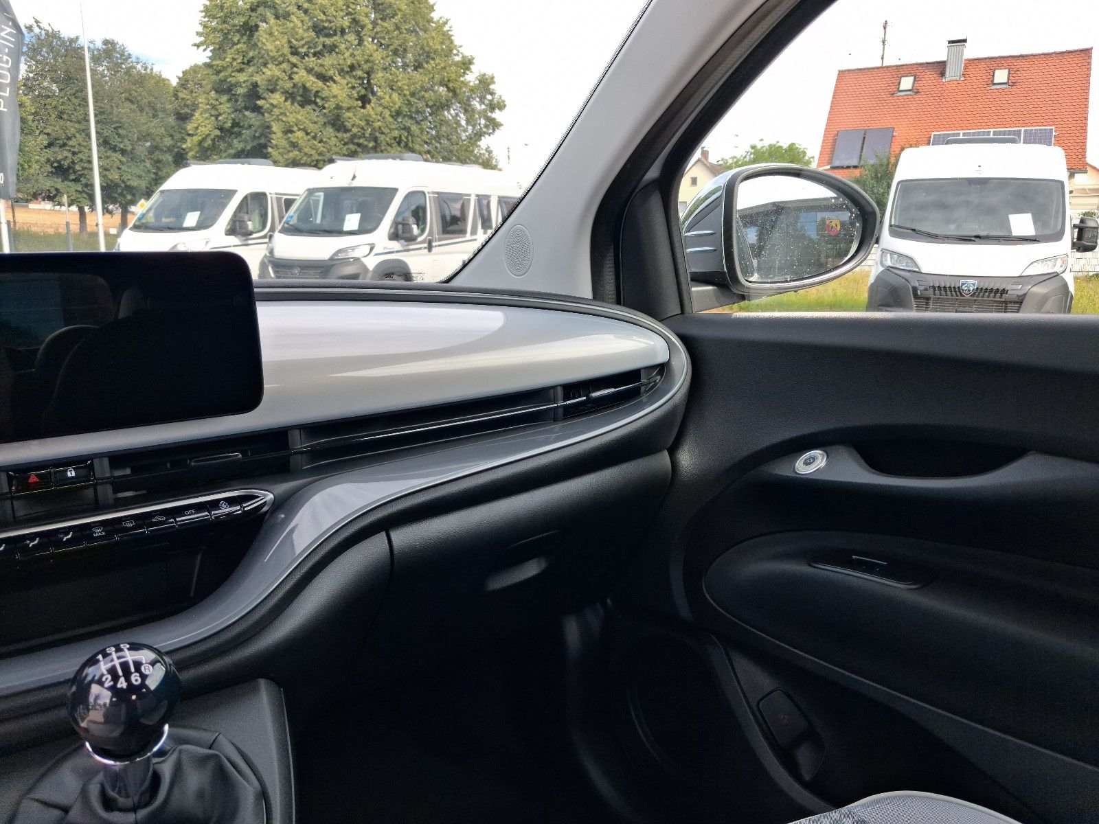 Fahrzeugabbildung Fiat 500 1.0 Hybrid FireFly 48 kW Dolcevita