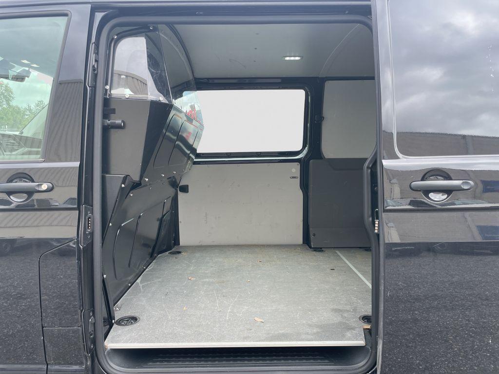 Volkswagen T6.1 Kasten Lang 2.0 TDI 4-Motion DSG Rampe