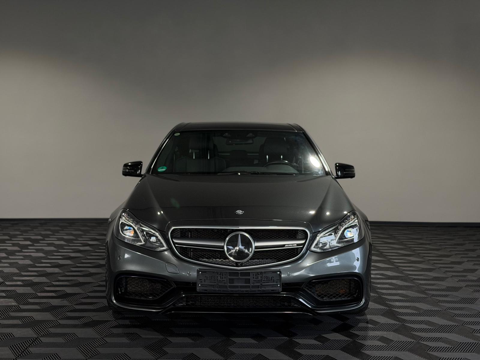 Mercedes-Benz E 63 AMG S 4Matic Lim. *1.HAND*MWST*KERAMIK*B&O*
