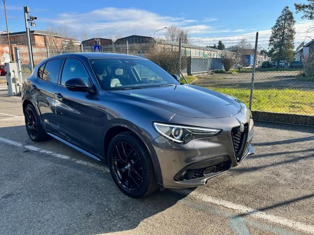 Alfa Romeo ALFA ROMEO Stelvio 2.2 Turbodiesel 210 CV AT8 Q4