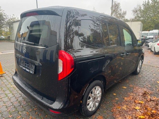 Fahrzeugabbildung Mercedes-Benz T-Klasse 180 CDI LED ALCANTARA KAMERA AUTOMATIK