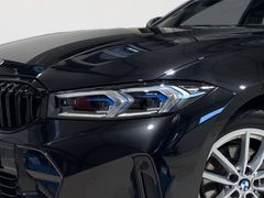 Fahrzeugabbildung BMW 320i Touring M Sport Sportautom-AHK/HeadUp/ 17LM