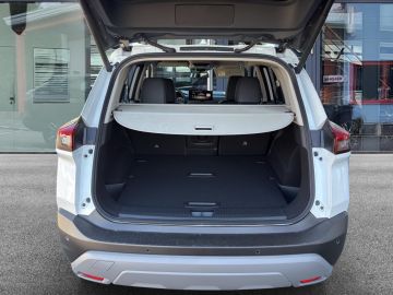 Nissan X-Trail N-Connecta 1.5 360*HUD*RFK*SHZ*Navi*FSH