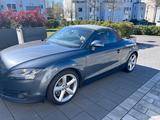 Audi TT Roadster 3.2 quattro - 6 Zylinder - Audi: Zylinder