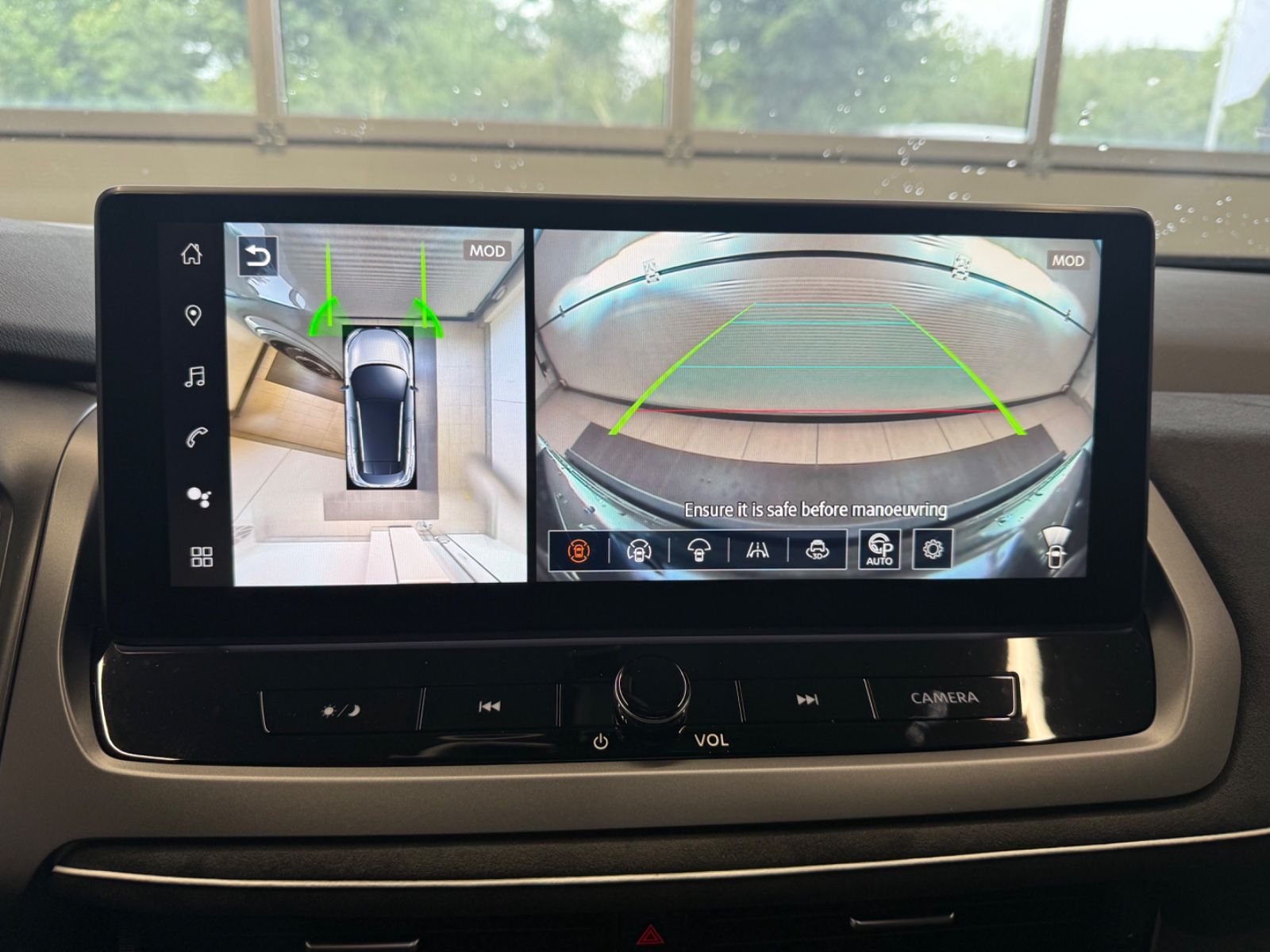 Fahrzeugabbildung Nissan N-Design e-Power 360° Kamera, Leder / Alcantara