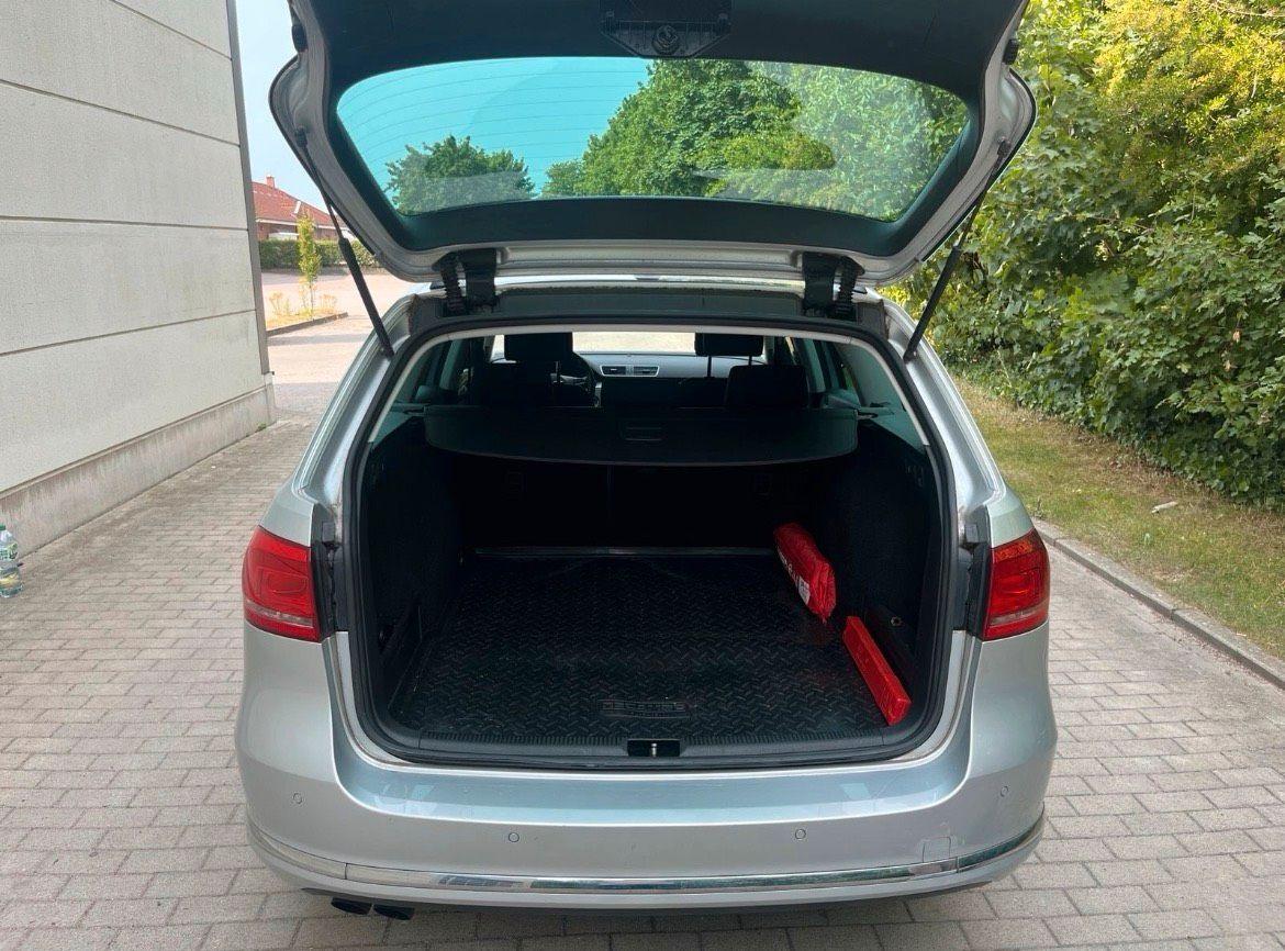 Volkswagen Passat 2012 — photo 14