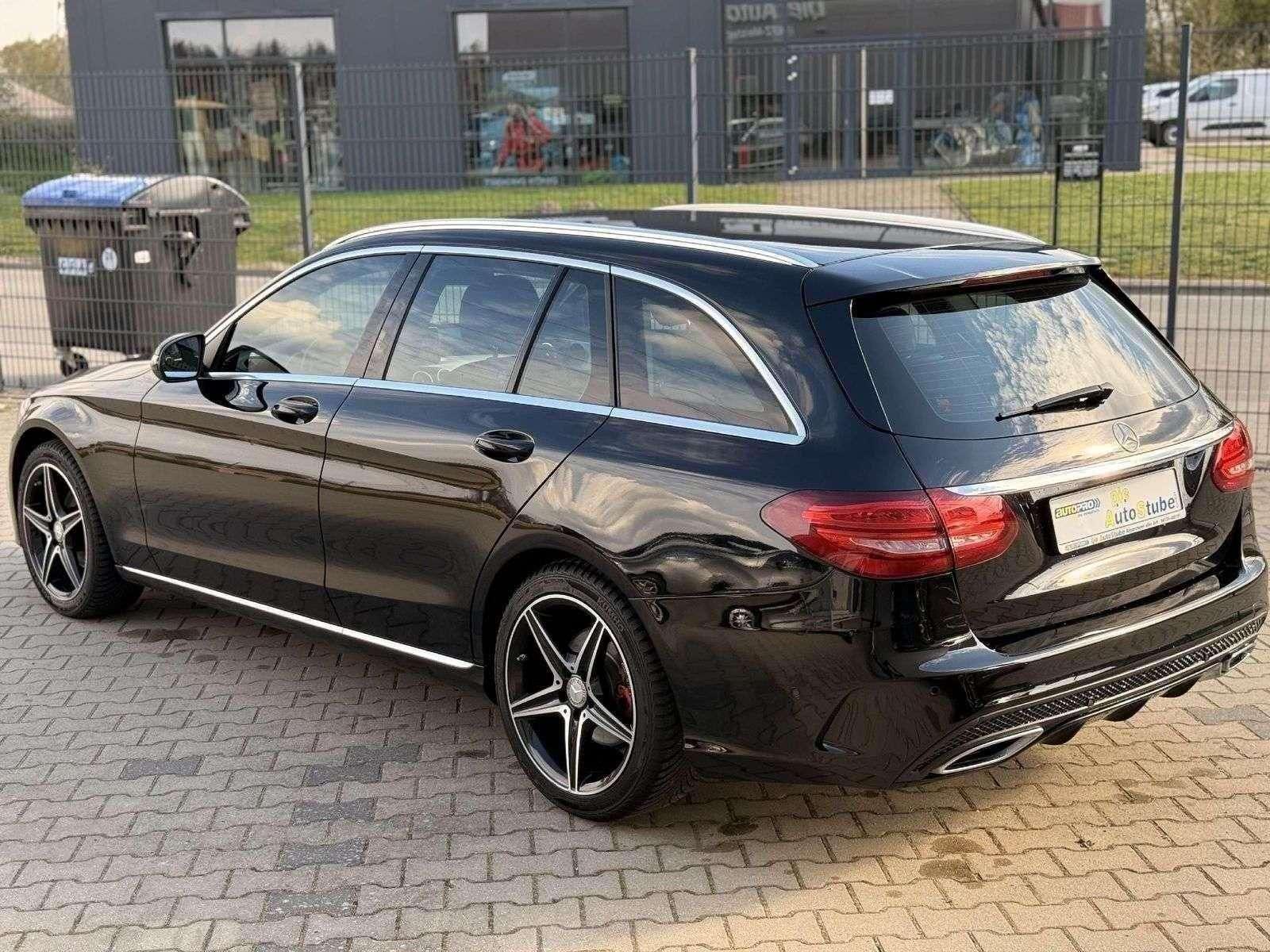 Mercedes-Benz C 180 Kombi/Amg-Line/Led/SHZ/MFL/Tempomat/PDC