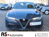 Alfa Romeo Giulia 2.2 JTDM 2.Hd*Bi-Xen*Navi*SHZ*PDC - Alfa Romeo Giulia mit 5 Türen