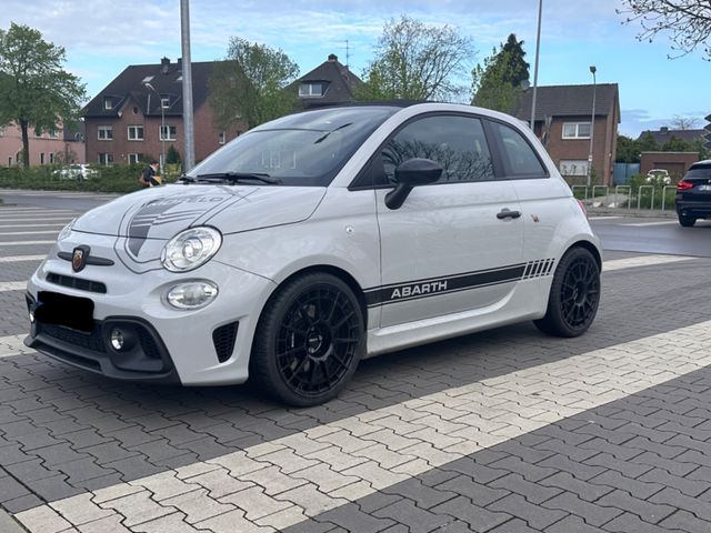 Abarth 695C 1.4 T-Jet 16V 695C Automatik  