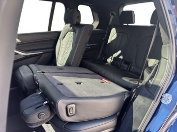 BMW X7 - 11