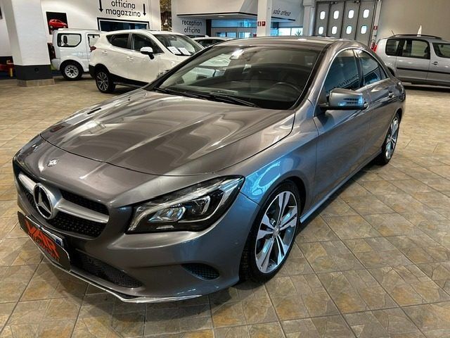 MERCEDES-BENZ MERCEDES-BENZ CLA 200 d 4Matic Automatic "UNICO 