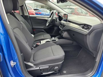 Ford Focus Turnier 1.5 EcoBoost Aut. TITANIUM