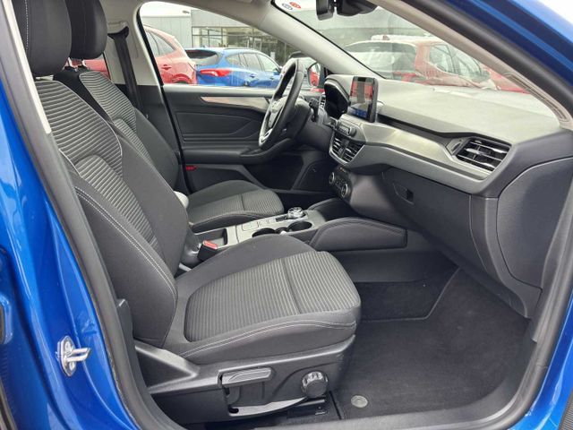 Ford Focus Turnier 1.5 EcoBoost Aut. TITANIUM