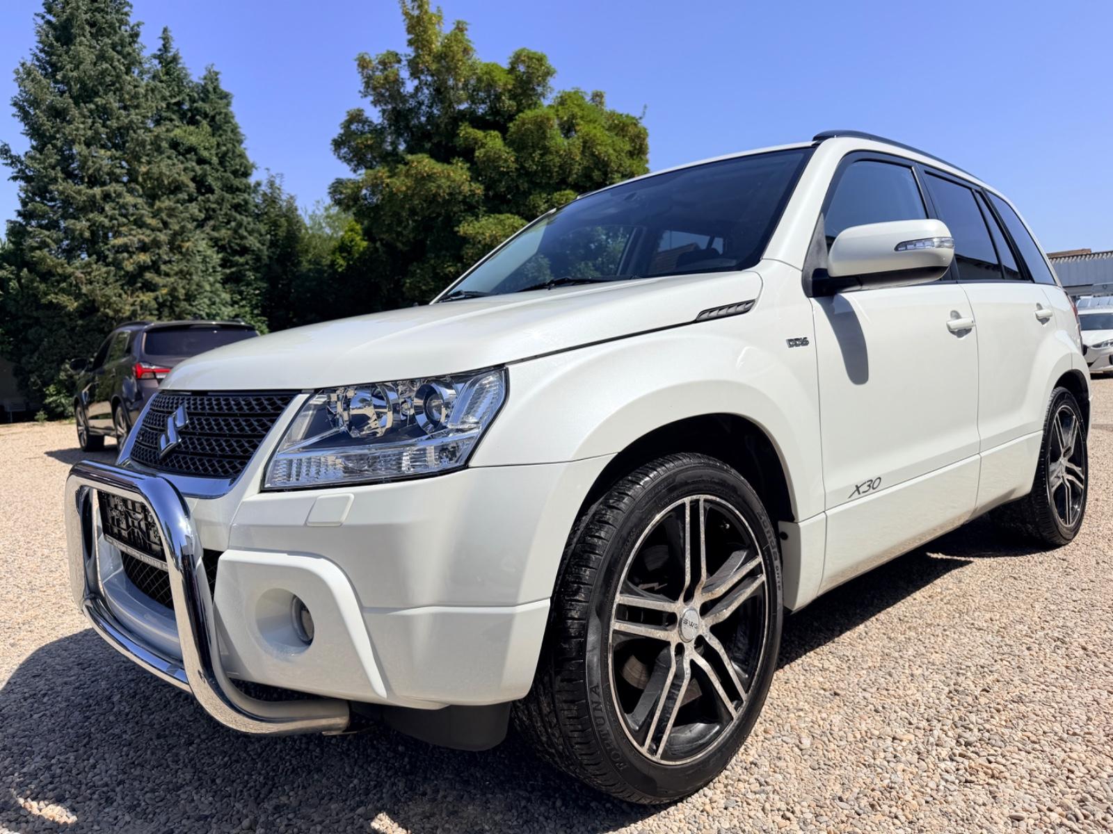 Suzuki Grand Vitara 1.9 DDIS X 30 NAVI*LEDER*XENON*EU5*