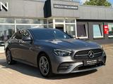 Mercedes-Benz E 300 de Limousine,AMG,Wide,R-Kamera,AHK,Distr. - Mercedes-Benz E-Klasse: Limousine