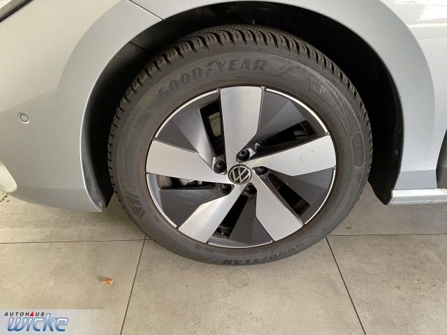 Passat Variant 1.5 e TSI DSG Business NAVI KLIMA