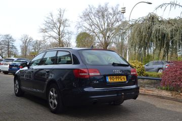 Audi A6 - 4