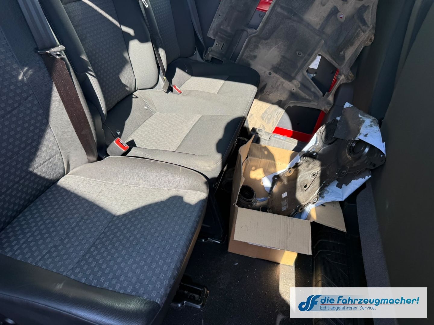 Fahrzeugabbildung Ford Transit Custom Trend *Zahnriemen Schaden*7041