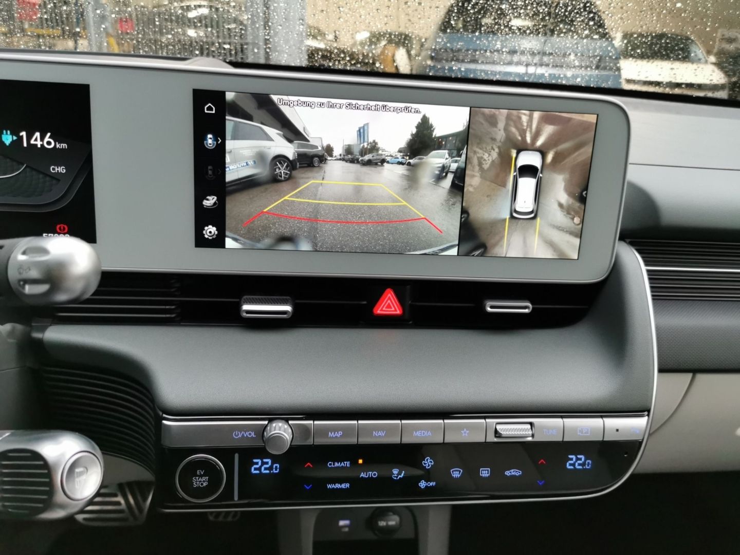 Fahrzeugabbildung Hyundai IONIQ 5 Uniq Elektro 4WD 72 Relax-Paket 8x berei