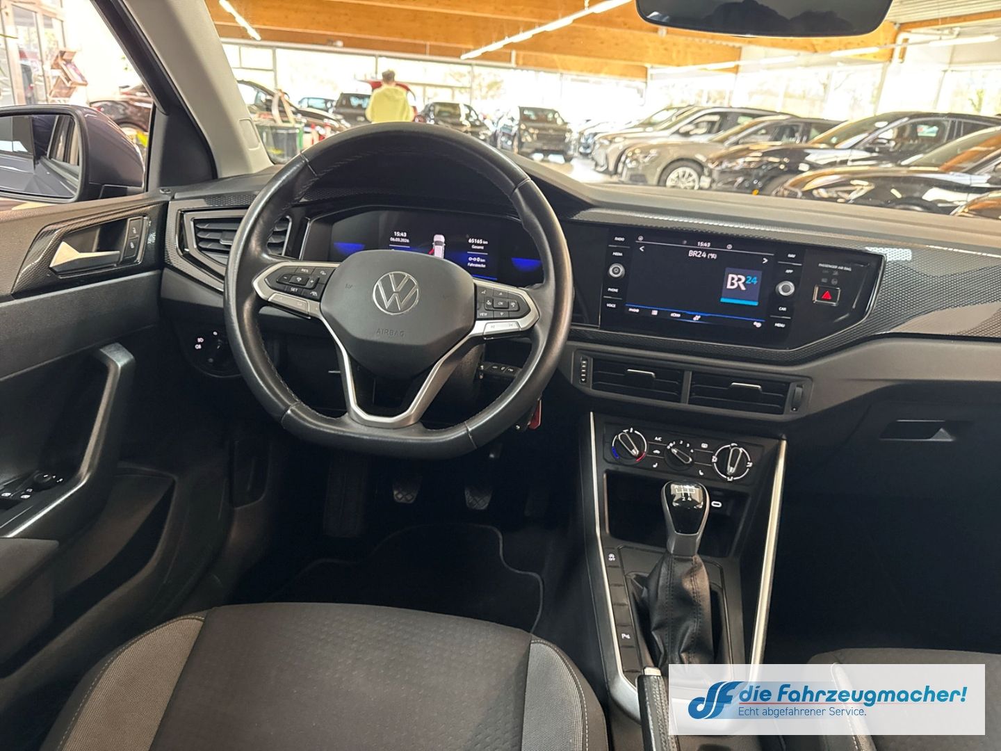 Fahrzeugabbildung Volkswagen Polo VI Life Navi Digitales Cockpit LED ACC Appl