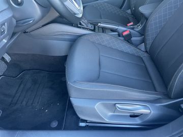 Skoda Kamiq 1.0 TSI DSG Ambition *AHK*PDCHI*SMARTLINK*