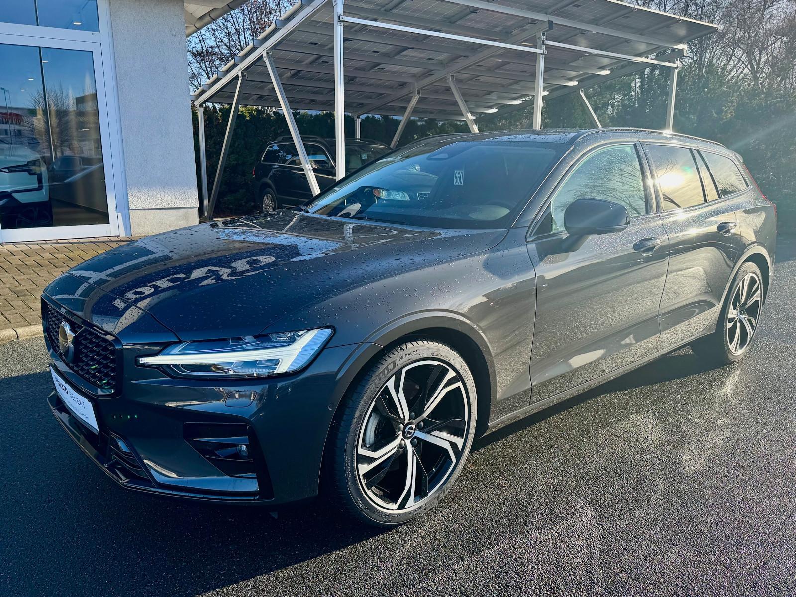 Volvo V60 B4 Plus Dark