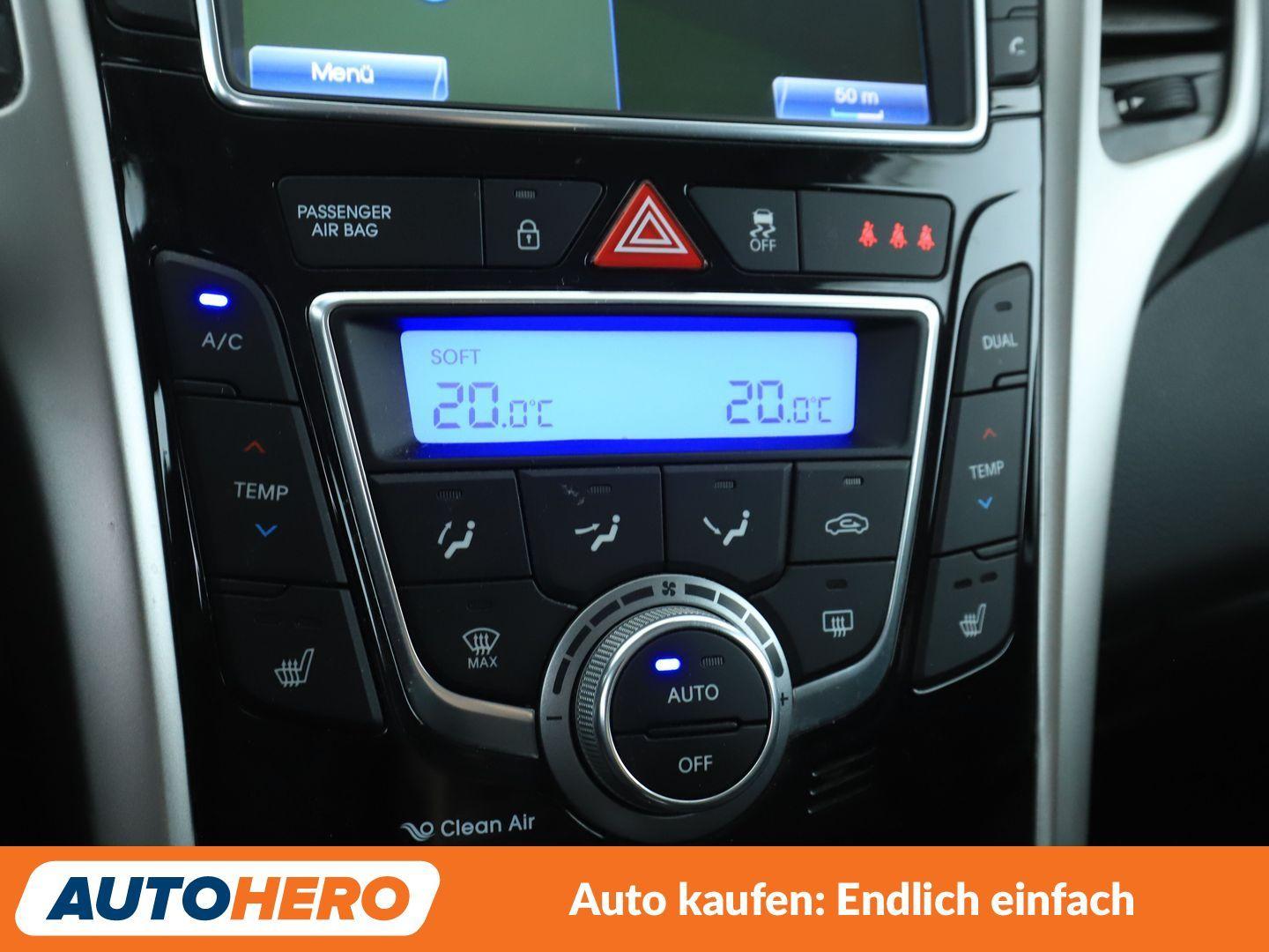 Hyundai i30 1.4 Comfort *NAVI*TEMPO*PDC*SHZ*ALU*KLIMA*