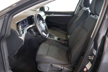 Volkswagen Golf VIII Life 1.0 eTSI AID+ACC+LED+CARPLAY