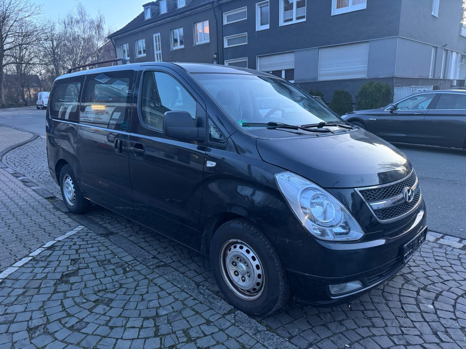 Hyundai H-1,STAREX GRAND STAREX