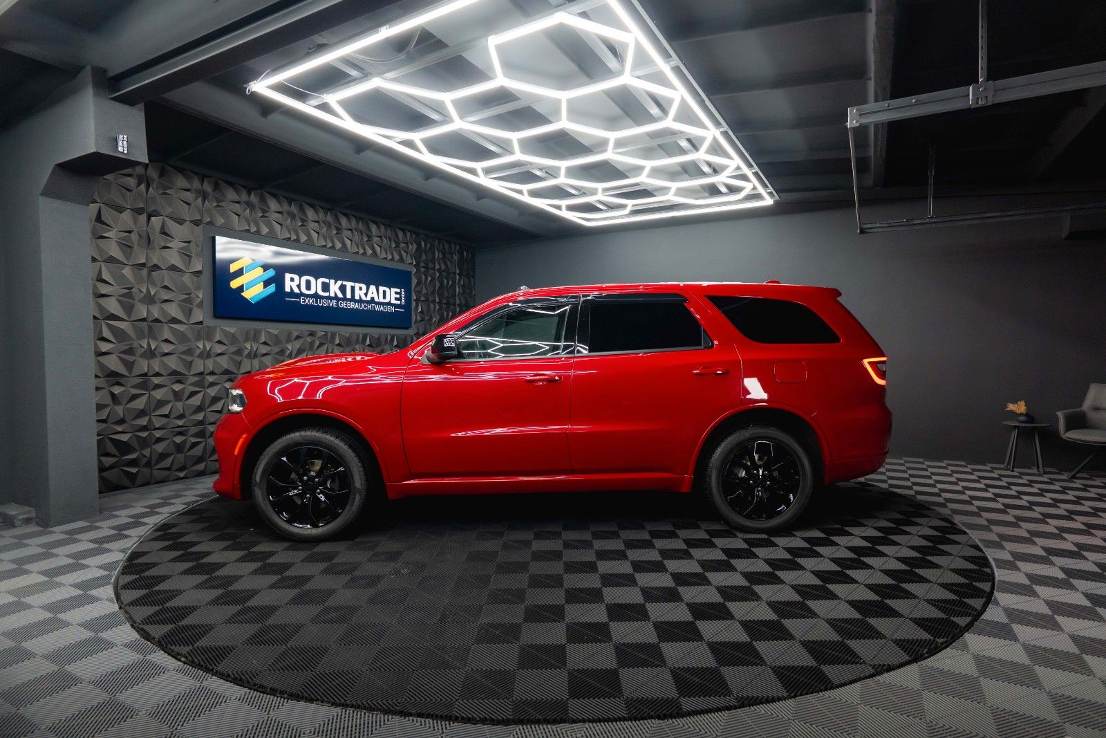Fahrzeugabbildung Dodge Durango 3.6 V6 R/T 4x4 Night SRT Styling LPG 19%