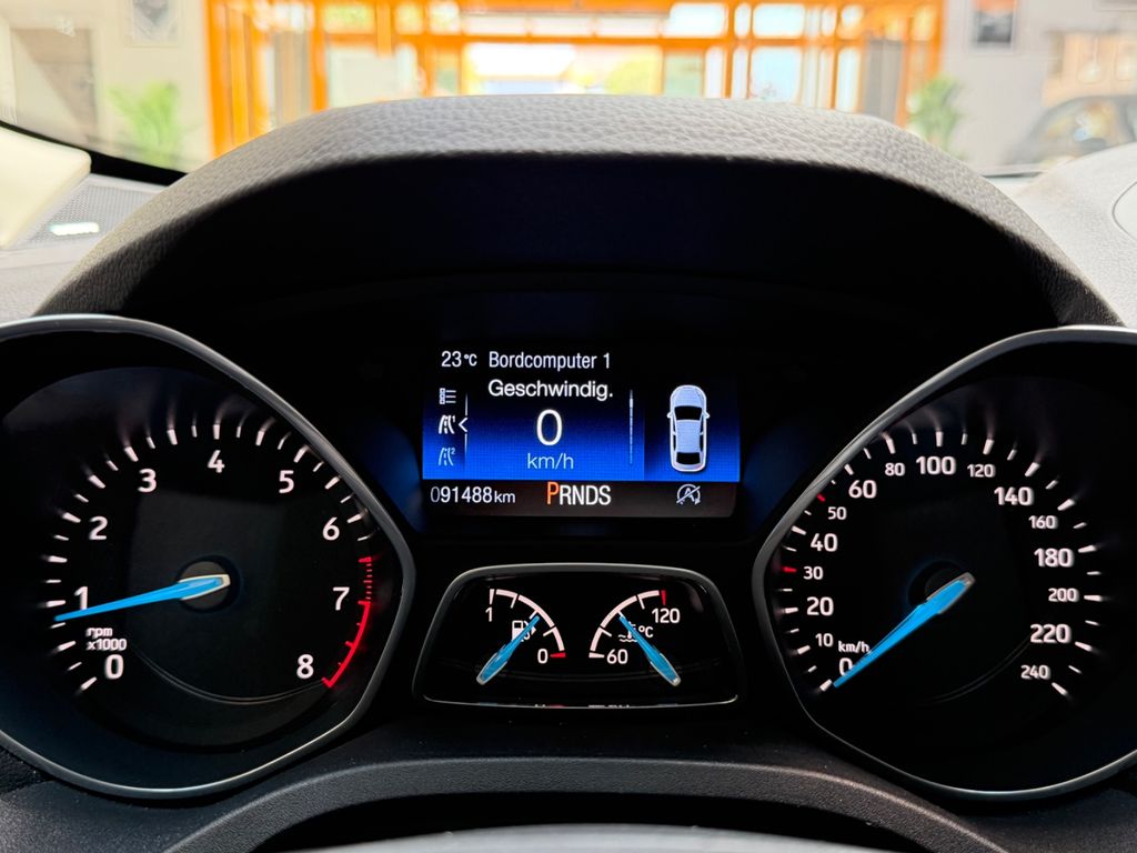 FORD C-Max Titanium|Navi|SHZ|LHZ|PDC|Automatik|Kamera FORD C-Max Titanium|Navi|SHZ|LHZ|PDC|Automatik|Kamera