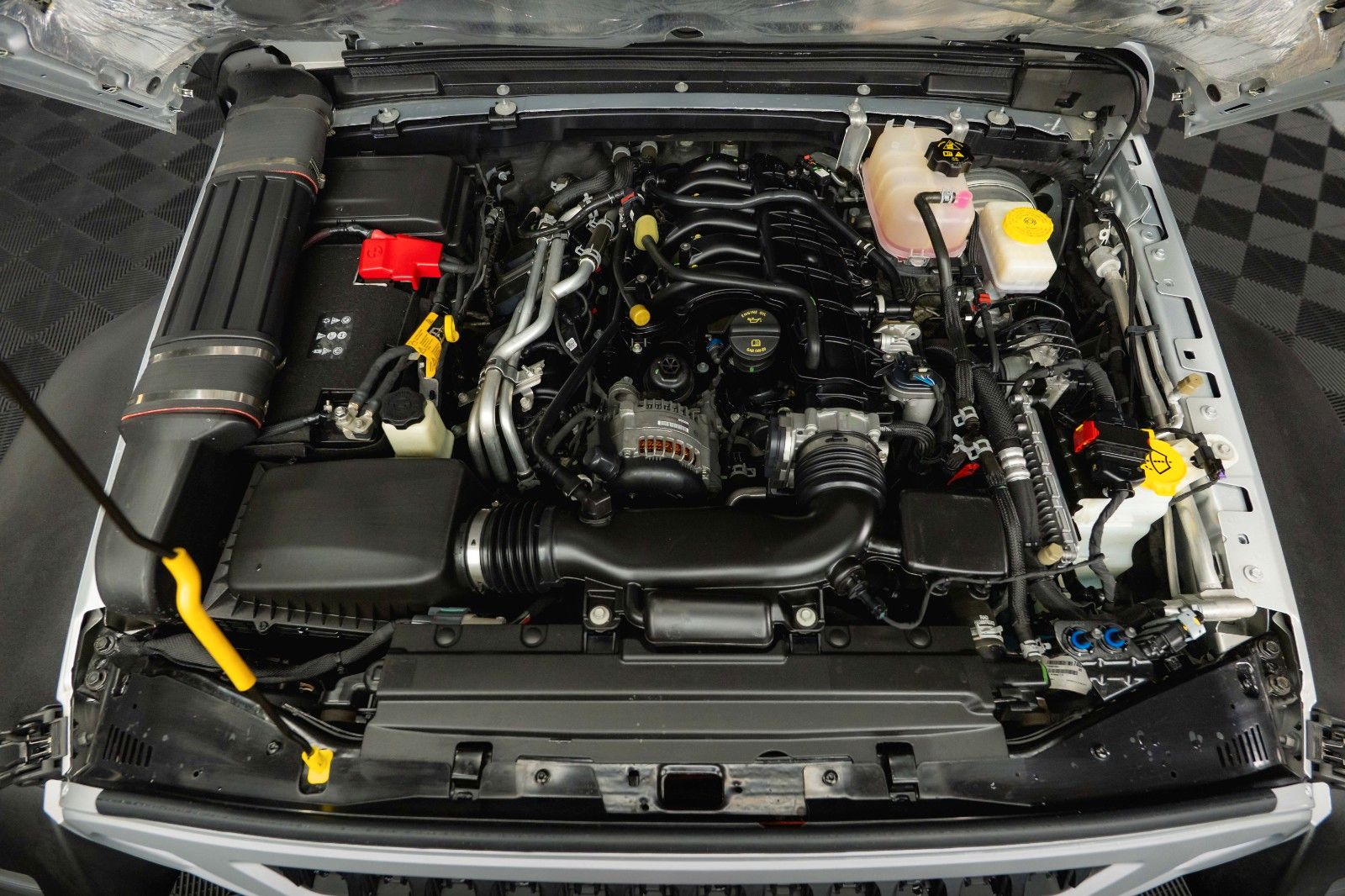 Fahrzeugabbildung Jeep Wrangler 3.6 V6 UNLIMITED SPORT OFFROAD 4x4 LED