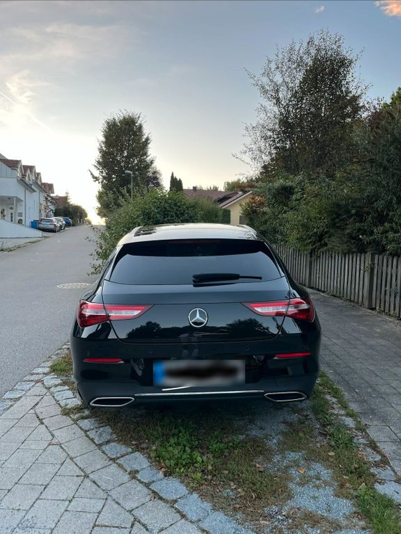 Image of Mercedes-Benz CLA 220 Shooting Brake