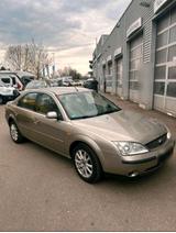 Ford Mondeo mk3 B4Y - Ford Mondeo aus 2002 mit Diesel-Antrieb