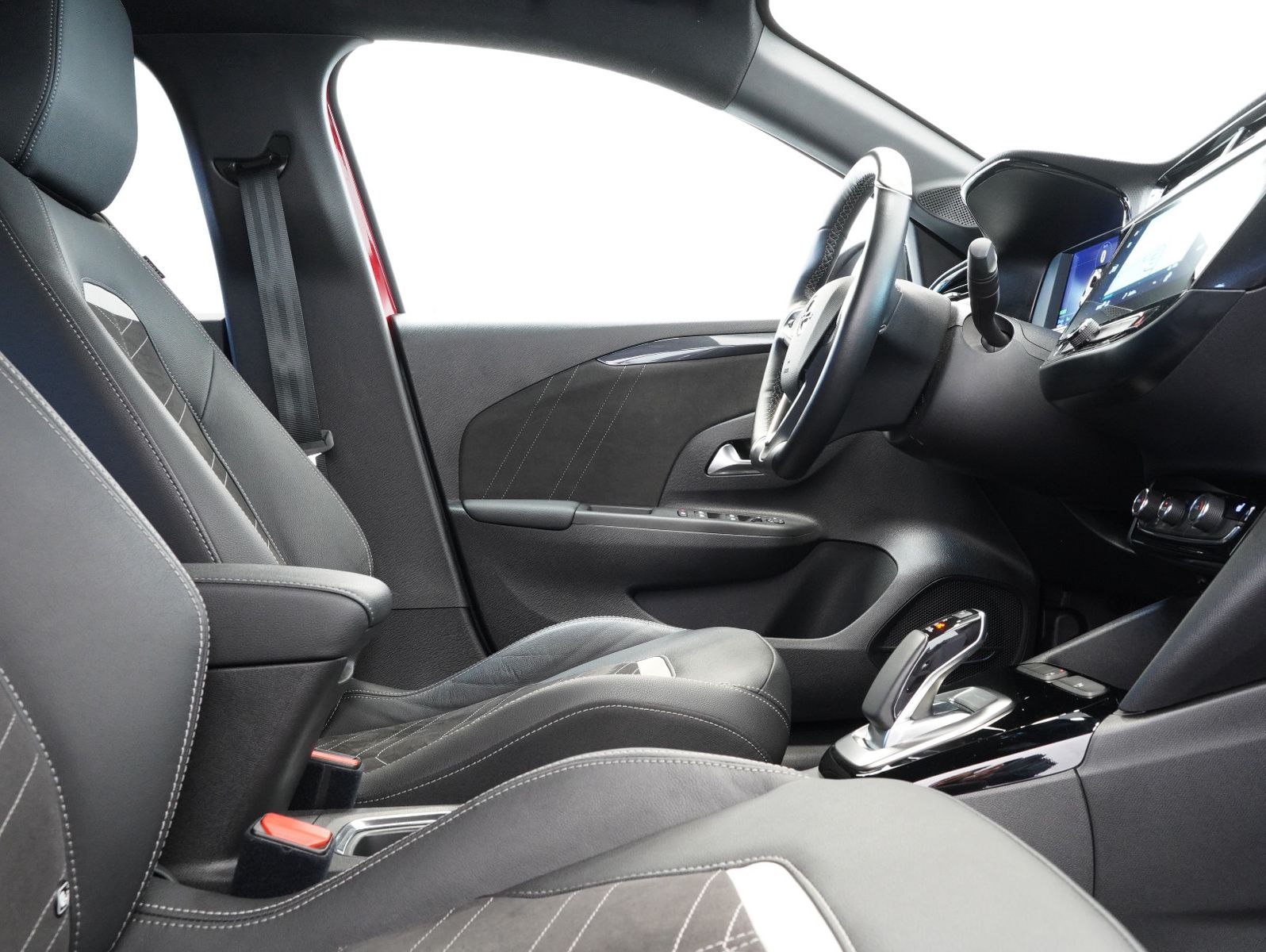 Fahrzeugabbildung Opel Corsa F e Ultimate CARPLAY/INTELLILUX/11KW/SOH