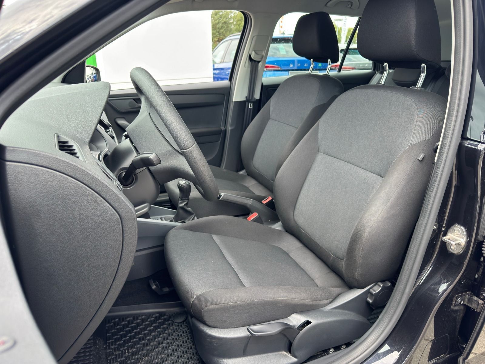 Fahrzeugabbildung SKODA Fabia Combi 75PS 5-Gang*SHZ*PDC