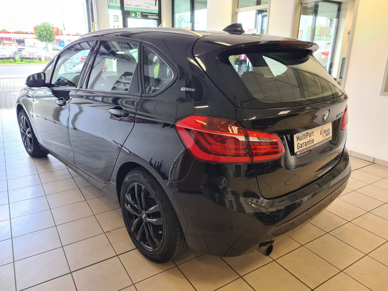 Fahrzeugabbildung BMW 225 Active Tourer 225xe/NAVI/ca. 30€ Steuer/Jahr