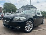 BMW 530 d xDrive Sport Autom.*HEAD UP*S-DACH*NAVIPRO - BMW 530 aus 2011: 530d Xdrive