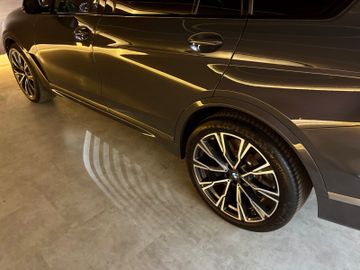 BMW X7 M50 - 12