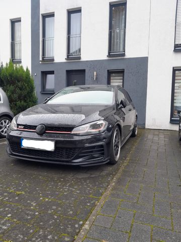 Volkswagen Golf 2.0 TSI DSG 4MOTION R R