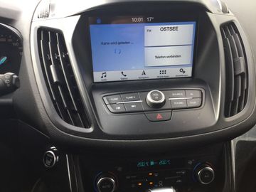 Ford Kuga - 4