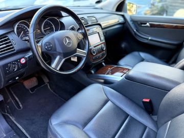 Mercedes R 350 - 12