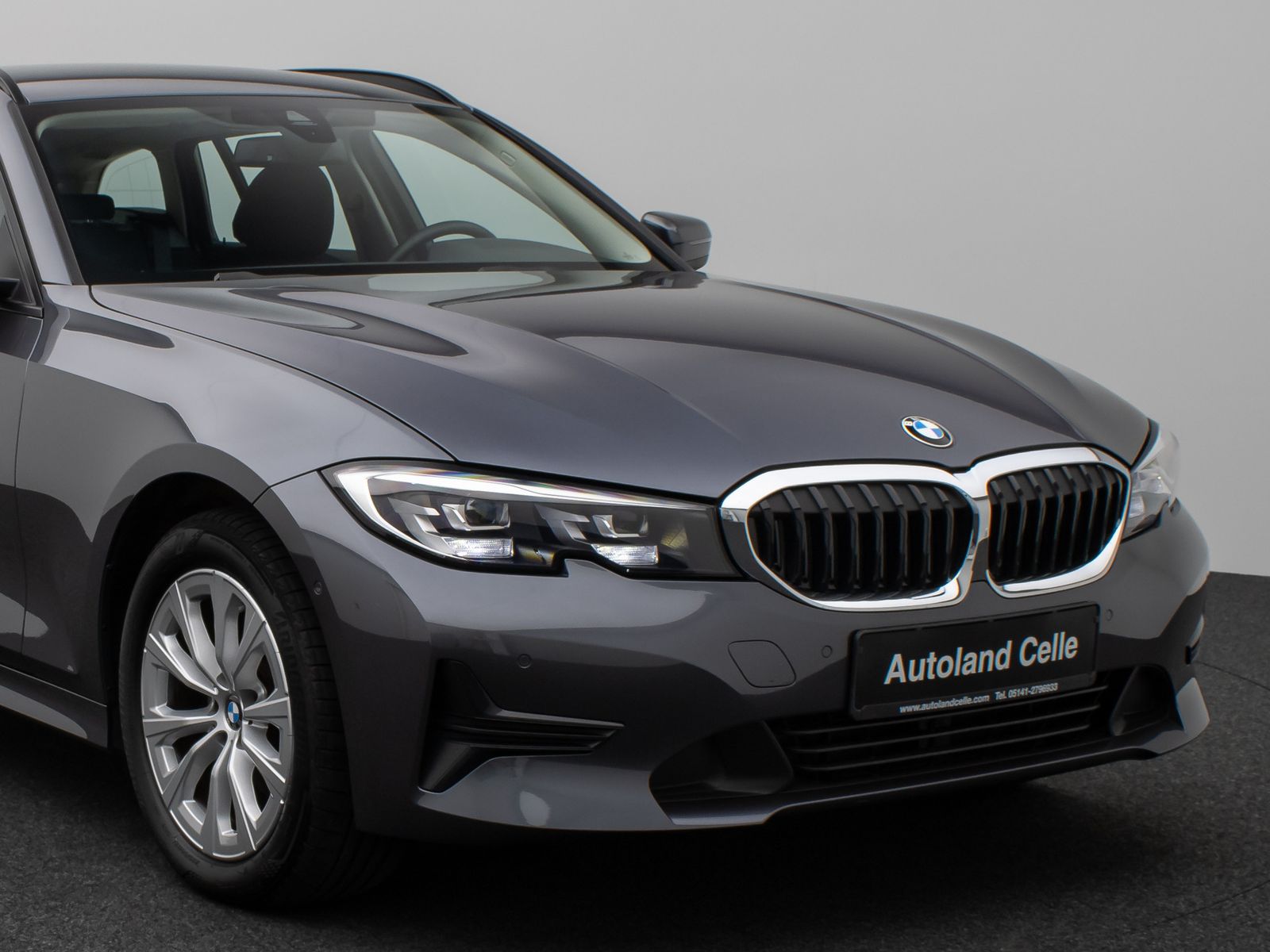 Fahrzeugabbildung BMW 320d  DAB CockPit+ Lordos PDC Geschwindigkeitsre