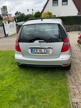 Mercedes-Benz A 160 BlueEFFICIENCY - - Mercedes-Benz A 160: Kleinbus