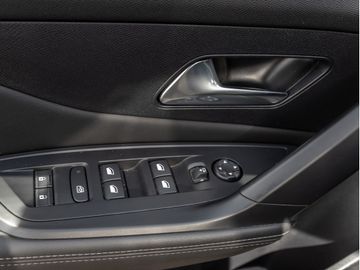 Peugeot 408 - 10